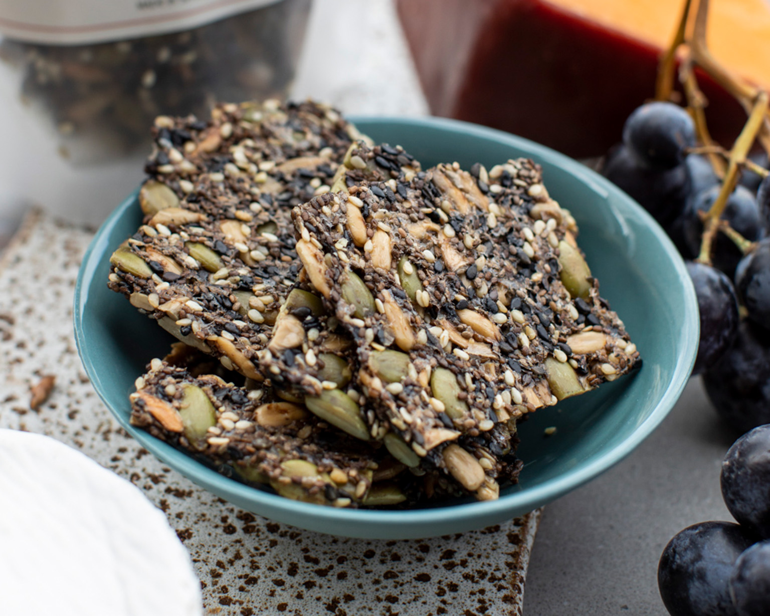 crackers-granola